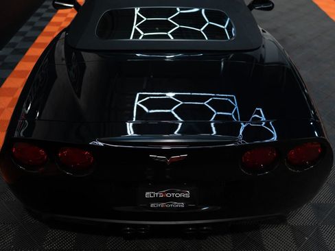 Used 2007 Chevrolet Corvette Convertible w/ Preferred Equipment Group RWD image 22