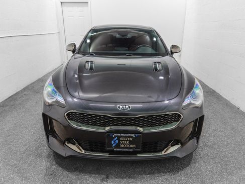 Used 2020 Kia Stinger GT-Line w/ Sun & Sound Package AWD/4WD image 3