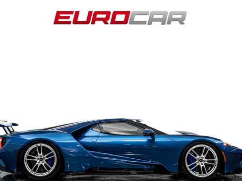 Used 2022 Ford GT RWD image 6