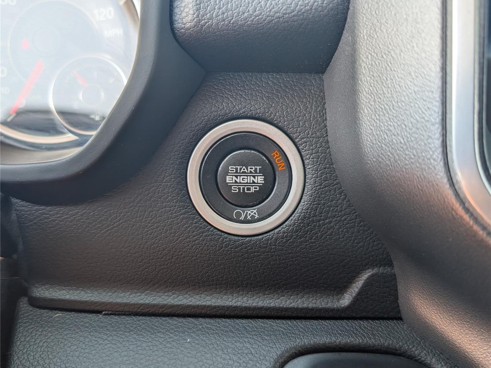 Used 2019 RAM 2500 Big Horn AWD/4WD image 25