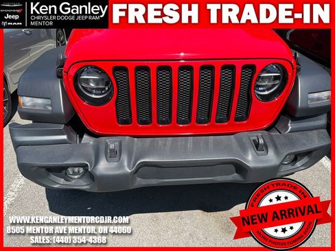 Used 2022 Jeep Wrangler Unlimited Sport AWD/4WD image 13