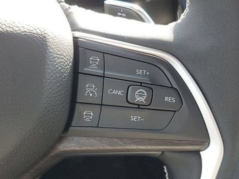 New 2026 Jeep Grand Cherokee Limited AWD/4WD image 22