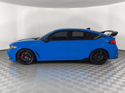 Used 2025 Honda Civic Type R image 2