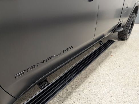 Used 2024 GMC Sierra 2500 Denali Ultimate w/ Max Trailering Package image 9