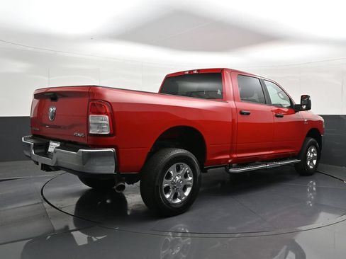 Used 2023 RAM 2500 Big Horn w/ Level 1 Equipment Group AWD/4WD image 5