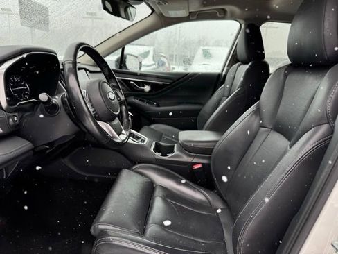 Used 2023 Subaru Outback Limited image 16