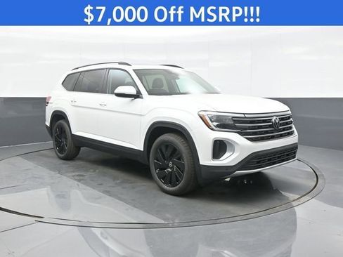 New 2026 Volkswagen Atlas SE AWD/4WD image 1