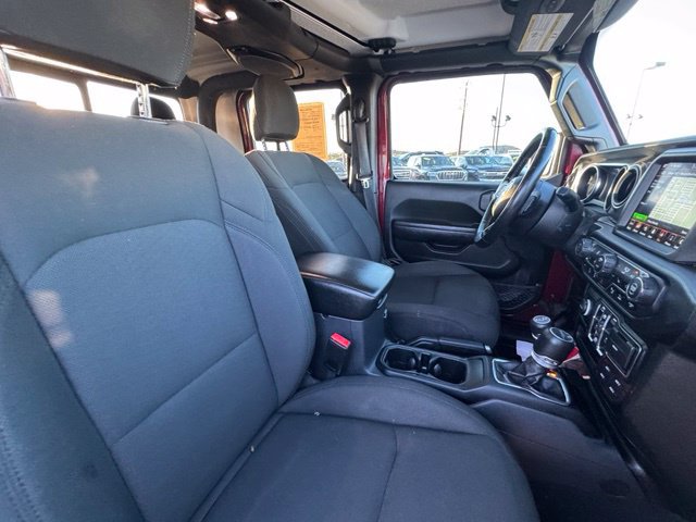 Used 2022 Jeep Gladiator Sport AWD/4WD image 29