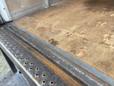 Used 2019 Ford E-350 and Econoline 350 Super Duty image 8