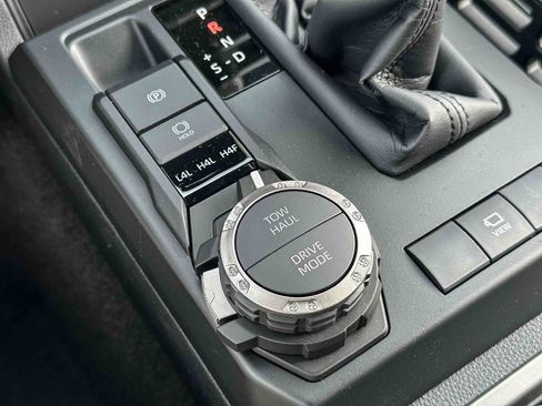 Certified 2026 Toyota 4Runner Limited image 26