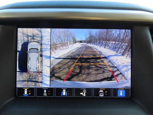 Certified 2022 GMC Acadia Denali w/ GMC Pro Grade Package image 6