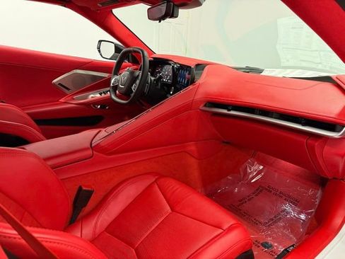 Used 2023 Chevrolet Corvette Stingray w/ Z51 Performance Package image 28