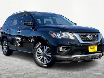 Used 2019 Nissan Pathfinder SL