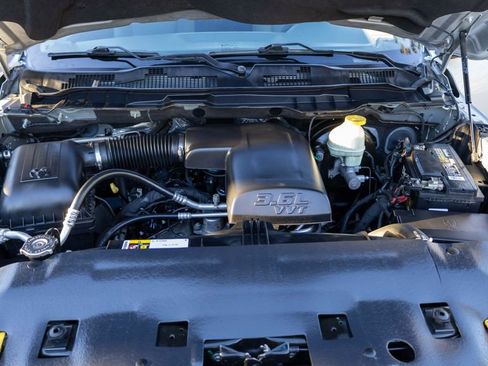 Used 2017 RAM 1500 Tradesman w/ Chrome Appearance Group image 29