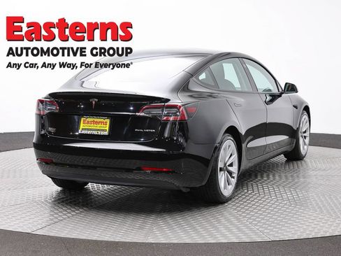 Used 2022 Tesla Model 3 Long Range AWD/4WD image 5