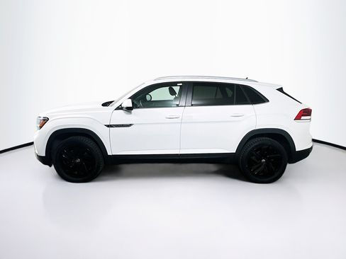 Used 2022 Volkswagen Atlas Cross Sport SE FWD image 4