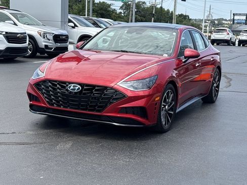 Used 2021 Hyundai Sonata Limited FWD image 12