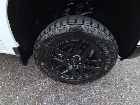 New 2026 Chevrolet Silverado 1500 LT Trail Boss w/ Convenience Package II image 11