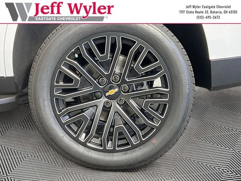 New 2025 Chevrolet Tahoe LS image 36