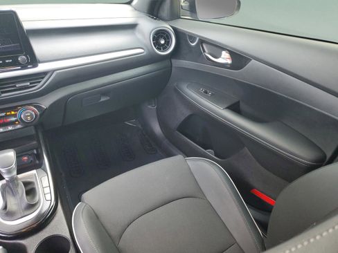 Certified 2023 Kia Forte GT-Line image 16