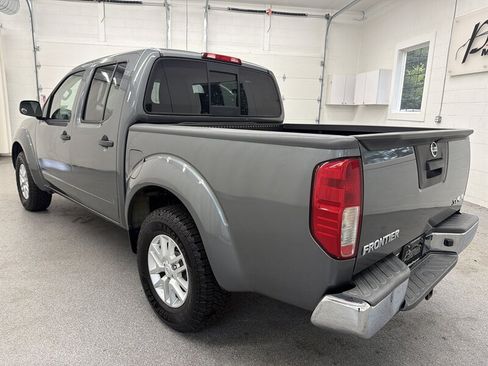 Used 2017 Nissan Frontier SV AWD/4WD image 7
