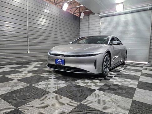 Used 2023 Lucid Air Grand Touring image 46