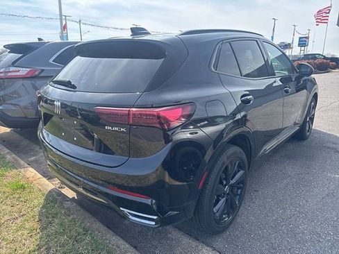 Certified 2025 Buick Envision Sport Touring image 3