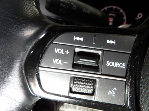 Used 2025 Honda Civic Sport image 20