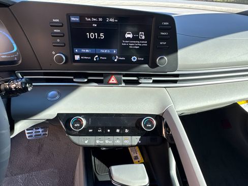 New 2026 Hyundai Elantra SEL Sport Premium FWD image 29