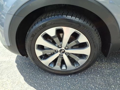 Used 2020 Kia Telluride S AWD/4WD image 12
