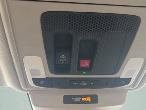 Used 2025 Honda Accord SE image 28