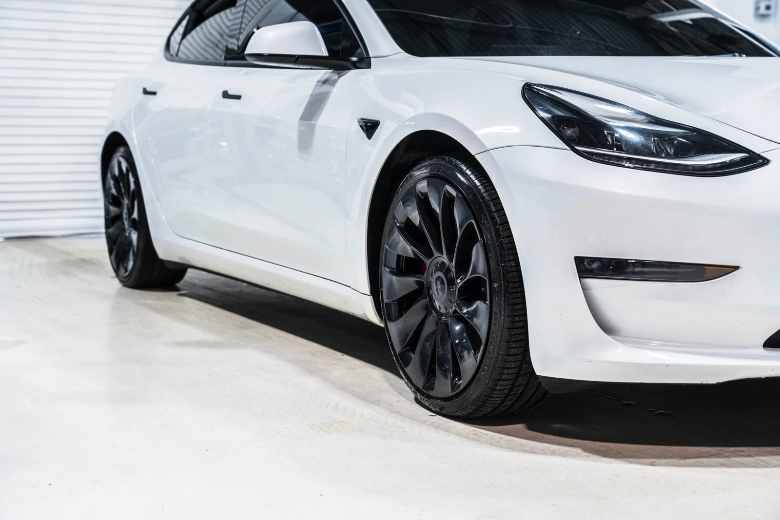 Used 2023 Tesla Model 3 Performance AWD/4WD image 3
