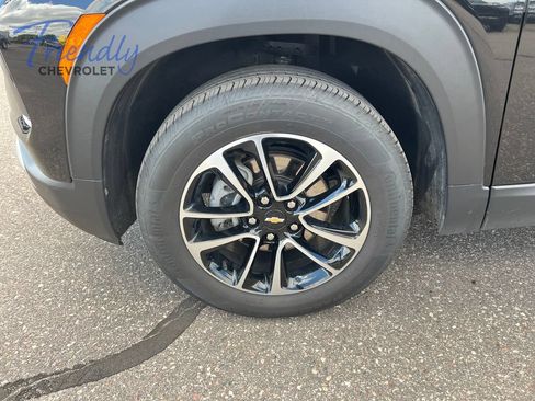 Certified 2025 Chevrolet TrailBlazer LT w/ Driver Confidence Package AWD/4WD image 28