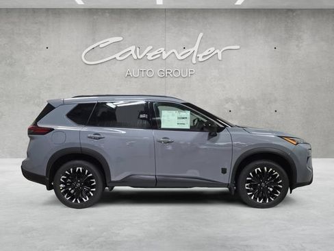 New 2026 Nissan Rogue Dark Armor FWD image 17