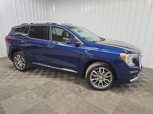 Used 2023 GMC Terrain Denali image 1