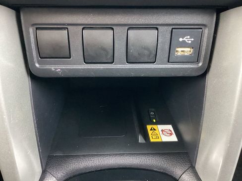 Used 2022 Toyota Corolla Cross LE image 22