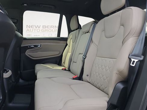 New 2026 Volvo XC90 T8 Core w/ Protection Package Premier AWD/4WD image 13