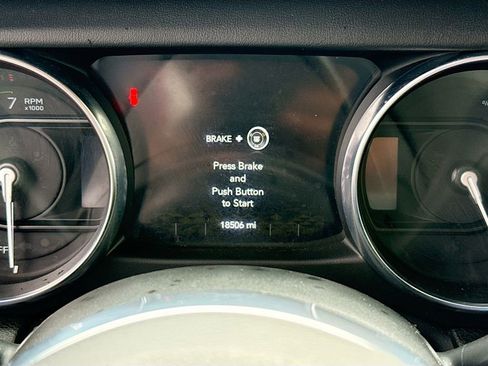 Used 2023 Jeep Wrangler Unlimited Sahara w/ Safety Group AWD/4WD image 13