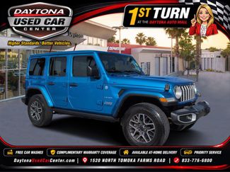Used 2024 Jeep Wrangler Unlimited Sahara w/ Technology Group AWD/4WD video 1