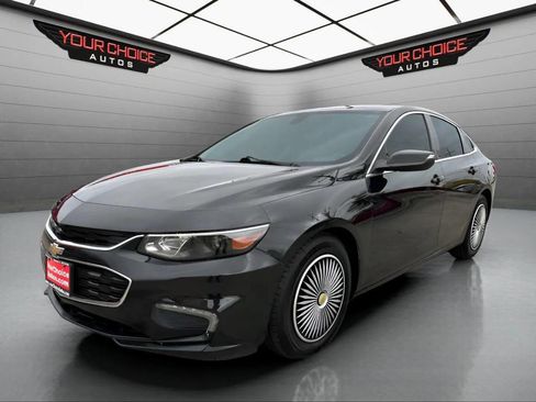 Used 2017 Chevrolet Malibu LT w/ LPO, Convenience Package 2 image 1
