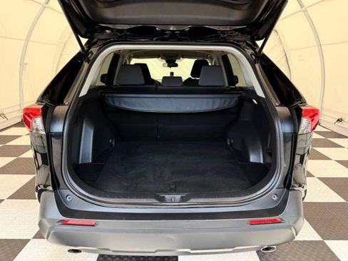 Used 2025 Toyota RAV4 XLE FWD image 4