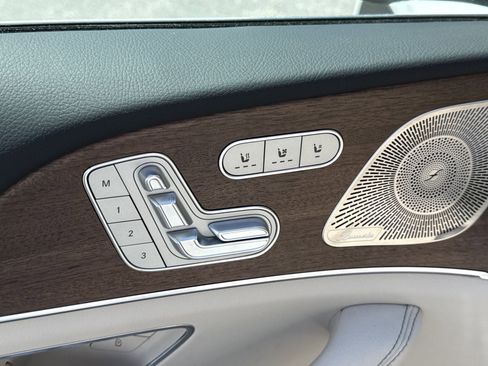 New 2026 Mercedes-Benz GLS 450 4MATIC image 11