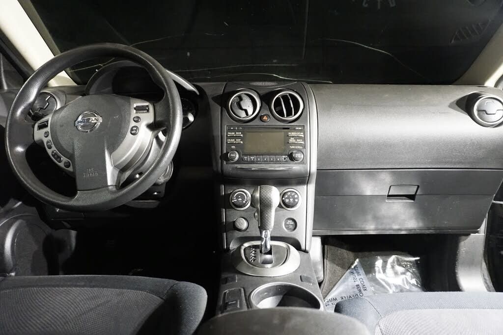 Used 2013 Nissan Rogue S w/ Special Edition Pkg AWD/4WD image 12