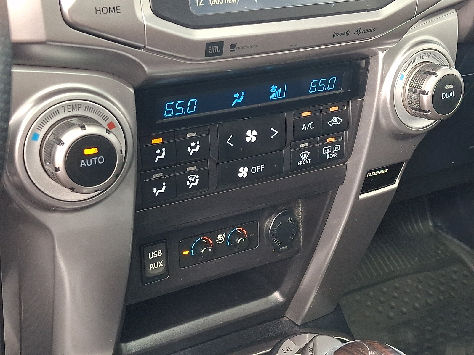 Used 2018 Toyota 4Runner Limited AWD/4WD image 16