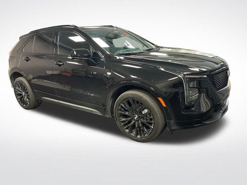 Certified 2024 Cadillac XT4 Sport FWD image 7