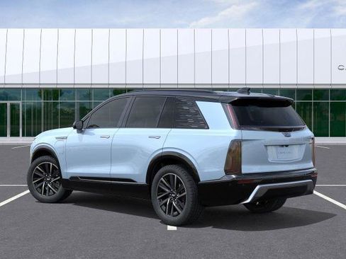 Used 2026 Cadillac Vistiq Sport w/ LPO, Floor Liner Package image 27