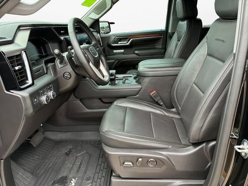 Used 2024 GMC Sierra 1500 Denali AWD/4WD image 19