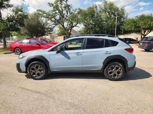 Used 2021 Subaru Crosstrek 2.5i Sport w/ Moonroof Package AWD/4WD image 4