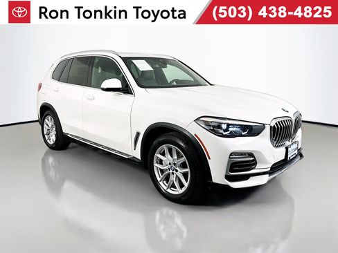 Used 2020 BMW X5 sDrive40i w/ Premium Package image 1
