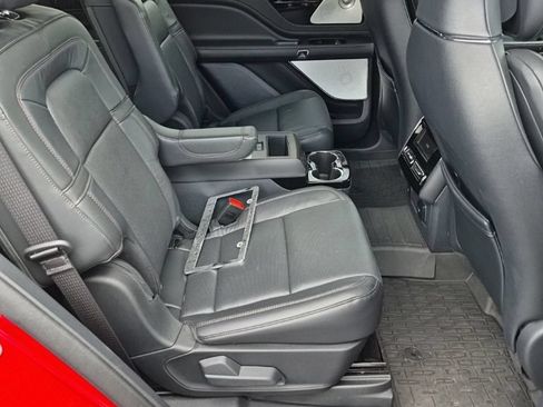 Certified 2025 Lincoln Aviator Reserve w/ Equipment Group 201A AWD/4WD image 15
